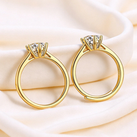 Grosir aksesori perhiasan terbuka dapat disesuaikan cincin moissanite mode cakar enam lapis emas 18K perak 925 untuk wanita