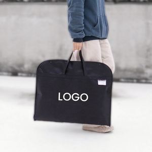 Sac à vêtements personnalisé avec logo, en non-tissé de haute qualité, grande capacité, à la mode, avec fermetures éclair pour la protection des costumes contre la poussière, idéal pour les voyages - Product Image 4