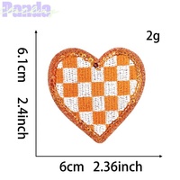 Parches de tablero de ajedrez de corazón de amor rojo y rosa hechos a mano, insignias bordadas de hierro para el Día de San Valentín para ropa y sudaderas