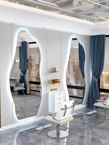 Vente en Gros Nouveau Design Mobilier de <span class=keywords><strong>Salon</strong></span> Poste de Coiffure avec Miroir Fauteuils de Barbier Postes de Barbier Miroir de Maquillage - Product Image 3