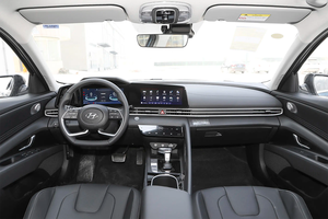 Auto Usata <span class=keywords><strong>Hyundai</strong></span> Elantra 2022, Berlina di Seconda Mano in Buone Condizioni, Economica, Bassa Manutenzione, Qualità Affidabile, Auto Familiare - Product Image 3