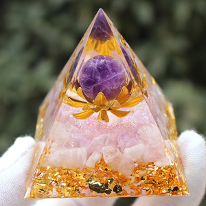 <b>Crystal</b> <b>Chip</b> Pyramid Resin Epoxy Craft Desktop Ornament Amethyst Lotus Home Decoration Gift - Product Image 3