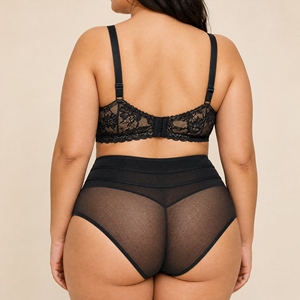 Ensemble de lingerie séduisant en maille transparente, soutien-gorge couvrant avec broderie anneau doré et culotte assortie pour adultes - Product Image 5