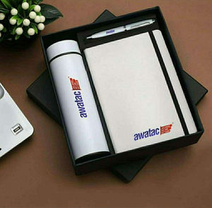 2024 productos más vendidos negro logotipo personalizado <span class=keywords><strong>de</strong></span> lujo taza <span class=keywords><strong>de</strong></span> vacío cuaderno con bolígrafo 3 piezas Día del maestro padrino regalo <span class=keywords><strong>de</strong></span> negocios - Product Image 5