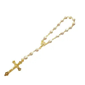 Hip Hop 8MM perline di perle acriliche Crochet rosario braccialetto religioso gioielli croce bracciale