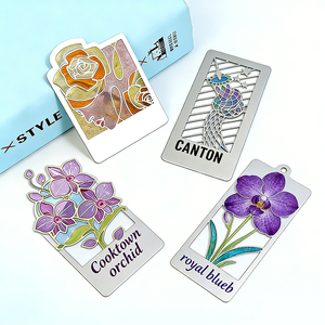 Marcapáginas de Lectura Creativo, Reutilizable, de Acero Inoxidable con Forma Personalizada, Acabado en Laca Translúcida Dorada, Premium, Elegante y Personalizado - Product Image 1