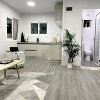 Maisons conteneurs préfabriquées certifiées et extensibles - Construction mobile en panneaux sandwich d'acier pour salon, bureau à domicile