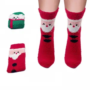 Quantité minimale de commande bas Logo personnalisé mignon doux épais chaud sommeil chaussettes en peluche floue hiver moelleux chaussettes pour les femmes