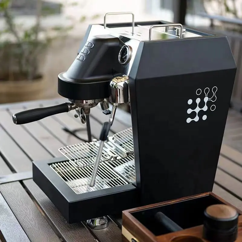 멀티 보일러가있는 전문 반자동 전기 커피 메이커 Kahve Makinesi 에스프레소 머신