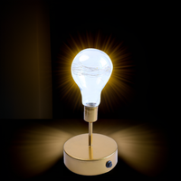 Lampe de table LED miniature moderne, base en cuivre, abat-jour noir et or, alimentée par batterie, décoration intérieure, lumière de nuit intelligente pour Noël