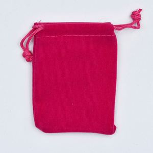 Pochette d'emballage pour bijoux 7x9cm en velours recyclable avec cordon de serrage, personnalisable avec logo, pour colliers, bagues et montres - Vente en gros - Product Image 5