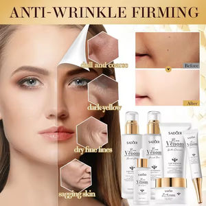 Set Regalo 6 Pezzi OEM all'Ingrosso per la Cura della Pelle del Viso con Veleno d'Api Naturale, Retinolo, Nicotinamide e Acido Ialuronico Idratante e Riparatore - Product Image 2