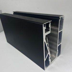 Sistema di Ringhiera per Balcone Esterno con Design in Vetro Senza Telaio, Morsetto per Balaustra, Striscia LED e Profili in Alluminio - Product Image 6