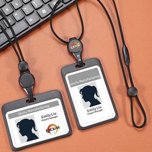 <span class=keywords><strong>Porte</strong></span>-<span class=keywords><strong>badge</strong></span> <span class=keywords><strong>transparent</strong></span> double face extensible avec cordon pour carte d'identité - Product Image 1