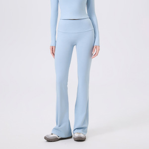 Pantalon de yoga micro-évasé taille haute pour femme, effet push-up, dos en V, amincissant, élastique, pour Pilates et usage décontracté, vente en gros - Product Image 1