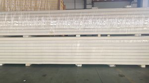 Panneaux sandwich en <span class=keywords><strong>polyuréthane</strong></span> <span class=keywords><strong>rigide</strong></span> isolé de 15mm d'épaisseur pour la construction de chambres froides - Product Image 2