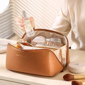 Nouveau sac de maquillage Portable en PU souple pliable étui à cosmétiques de voyage étanche avec pochettes en maille organisateur de vêtements fonctionnel - Product Image 3