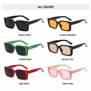 Vente en gros de lunettes de soleil personnalisées à la mode, couleur bonbon, style punk, petite monture carrée, lunettes de soleil pour femmes - Product Image 6
