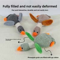 Jouet pour chien en peluche qui couine