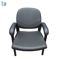 Chaise de visiteur moderne et confortable à structure en acier et dossier mi-haut en cuir avec coussin rembourré pour salle d'attente d'hôpital