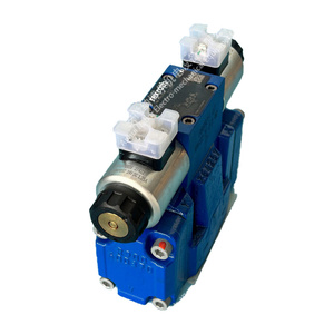 R900945016 4WEH10L4X/6EG24N9EK4/B10 โซลินอยด์ควบคุมทิศทางแบบอิเล็กโทรไฮดรอลิก ของแท้จากโรงงาน - Product Image 2