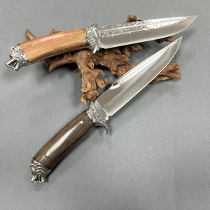Cuchillos <span class=keywords><strong>de</strong></span> caza con mango <span class=keywords><strong>de</strong></span> madera <span class=keywords><strong>de</strong></span> aspecto feroz con tratamiento <span class=keywords><strong>de</strong></span> espejo en relieve <span class=keywords><strong>de</strong></span> Lobo, cuchillos <span class=keywords><strong>de</strong></span> hoja fija con vaina, cuchillos huntimg - Product Image 3