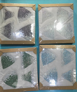 แผ่นลายคริสตัลแบบติดรีดร้อนสำหรับงานออกแบบลายเพชร  รับทำตามสั่ง พร้อมขั้นตอนควบคุมต้นทุนสำหรับการขายส่ง - Product Image 5