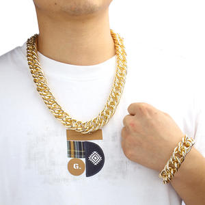 Gold Aluminum Chain Necklace And <b>Bracelet</b> <b>Set</b> For Men Women Hip Hop Street Fashion Jewelry Zinc Alloy Trendy Geometric Design - Product Image 1