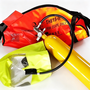 Respiratore d'emergenza portatile con autonomia di 10 minuti e fischietto per segnale di emergenza - Product Image 1