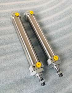 היצרן מוכר סדרה של צילינדרים הידראוליים קטנים נשא עם חביות צילינדר נירוסטה. - Product Image 6