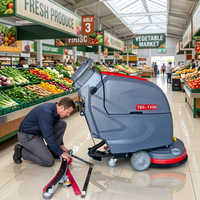 Autolaveuse autotractée compacte et légère à batterie, économique, efficace pour le nettoyage des sols, idéale pour les professionnels débutants.