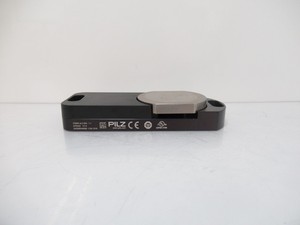 ใหม่และเป็นของแท้ 570522 PSEN Sl-0.5fm 1.1 แอคชูเอเตอร์ แรงแม่เหล็กยึด 500N, รหัสสินค้า, IP67 มีสินค้าในคลัง - Product Image 1