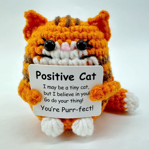 Decorazione per la casa di energia positiva <span class=keywords><strong>e</strong></span> regali per la festa di Natale ornamento di bambola di gatto divertente fatto a mano - Product Image 1