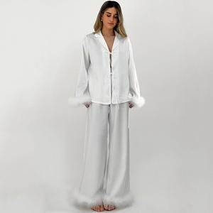 <span class=keywords><strong>Pijama</strong></span> <span class=keywords><strong>de</strong></span> poliéster para mujer, conjunto largo con <span class=keywords><strong>piel</strong></span> sintética, Conjunto <span class=keywords><strong>de</strong></span> <span class=keywords><strong>pijama</strong></span> <span class=keywords><strong>de</strong></span> verano súper suave - Product Image 5