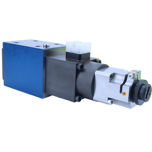 Vannes directionnelles hydrauliques 4WRPE 10 E1-50SJ-2X/G24KOA1M pour véhicules de manutention 4WRP-10-EE30S-1X/G24Z4 - Product Image 3