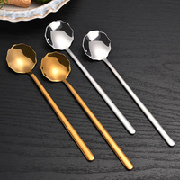 Cuillère à café de luxe en acier inoxydable 304 en forme de fleur, à long manche, finition miroir or/argent, pour desserts, thé, bar et décoration intérieure