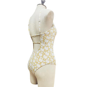 Tankini Mujer Traje de baño de una pieza Patrón de <span class=keywords><strong>flora</strong></span> personalizado Diseño sin espalda Caderas de corte alto Correas ajustables y Copas suaves extraíbles - Product Image 4