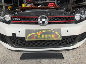 Spoiler de <span class=keywords><strong>pare</strong></span>-chocs <span class=keywords><strong>avant</strong></span> pour VW <span class=keywords><strong>Golf</strong></span> MK6 GTI R, noir brillant, fibre de carbone, matériau ABS, fixation par boulons, inclus, 2010-2013 - Product Image 2