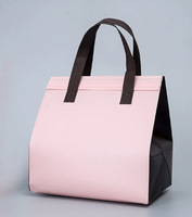 Sac isotherme personnalisé en non-tissé pour livraison de boissons chaudes et froides, café, et plats à emporter pour restaurants