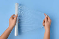 Film d'emballage transparent 500m Strech 20 microns imprimé Mini poignée Pvc palette film plastique rouleau Jumbo Lldpe Film étirable