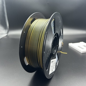 Filamento de Impresora 3D de Goma de 1.75 mm y 1 kg, Material Ecológico y Sostenible, Extrusión Suave, Buen Acabado, Color Personalizado, Envasado al Vacío - Product Image 1