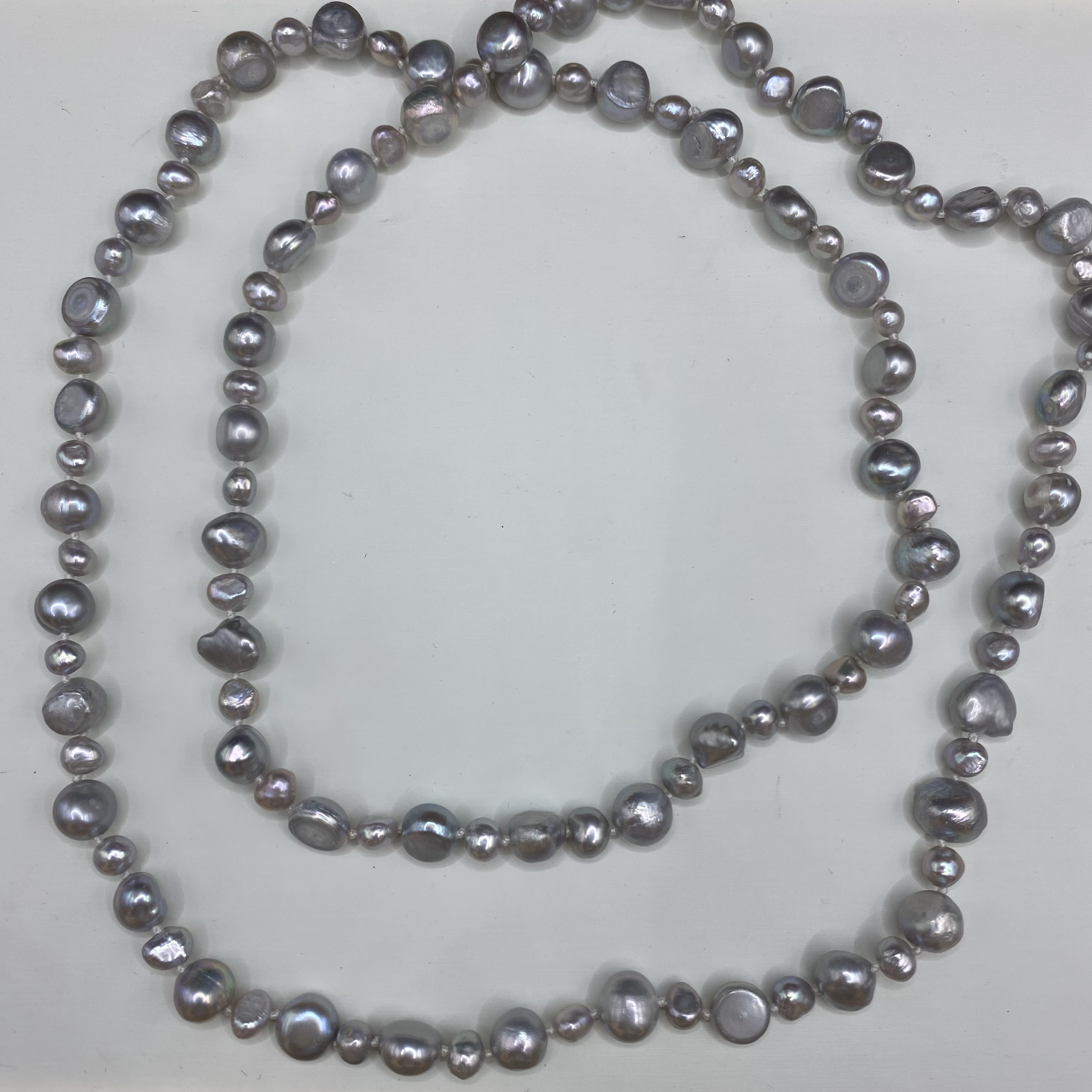 Gray Pearl String