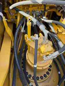 Excavatrice sur chenilles Caterpillar 336GC d'occasion, marque japonaise, à vendre – Matériel de construction lourd - Product Image 4