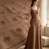Tissu polyester épais effet laine café, broderie florale radiale vintage à perles tubulaires, pour tenues formelles d'hiver brodées pour filles et garçons