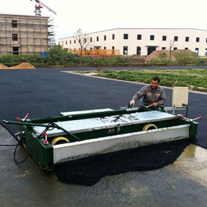 Máquina Pavimentadora de Carreteras de Diseño Innovador, Mini Pavimentadora de <span class=keywords><strong>Asfalto</strong></span>, Máquina de Pavimentación de Plástico con Orugas de Goma - Product Image 6