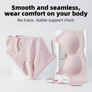 Nhà máy OEM & ODM thu nhỏ phụ trợ vú 3D Hip Lift khóa thiết kế áo ngực thiết lập liền mạch traceless Bra & tóm tắt bộ - Product Image 5