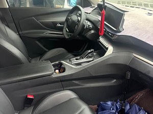 Venta al por Mayor de <span class=keywords><strong>Peugeot</strong></span> <span class=keywords><strong>5008</strong></span> Usados, 2017-2019, SUV de <span class=keywords><strong>7</strong></span> <span class=keywords><strong>Plazas</strong></span>, Sin Accidentes, Volante a la Izquierda, Automático, Tracción Delantera, Motor Turbo, Asientos de Cuero - Product Image 4
