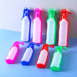 Tasse de compagnon extérieur pour animaux de compagnie grande <span class=keywords><strong>capacité</strong></span> <span class=keywords><strong>bol</strong></span> à boire pliant pour animaux de compagnie chien eau potable bouilloire portable - Product Image 1