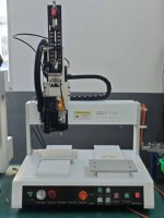 Distributeur de points de colle rotatif automatique à deux composants à quatre axes R pour la fixation de pièces électroniques LCD PCB