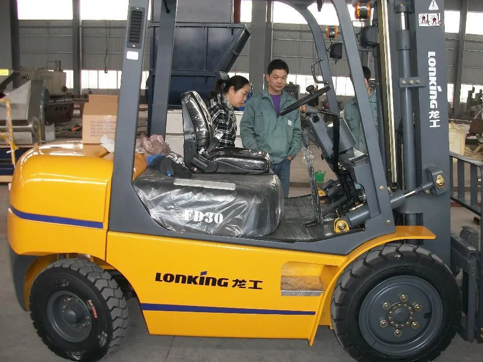 चीनी कारखाने 3ton FD30 (टी) बिक्री के लिए डीजल फोर्कलिफ्ट कीमत